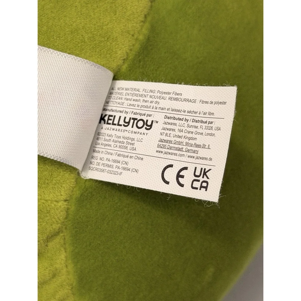 The Squishmallows Malta the Matcha Cinnamon Roll 8-Inch Plush is an 8-inch plush